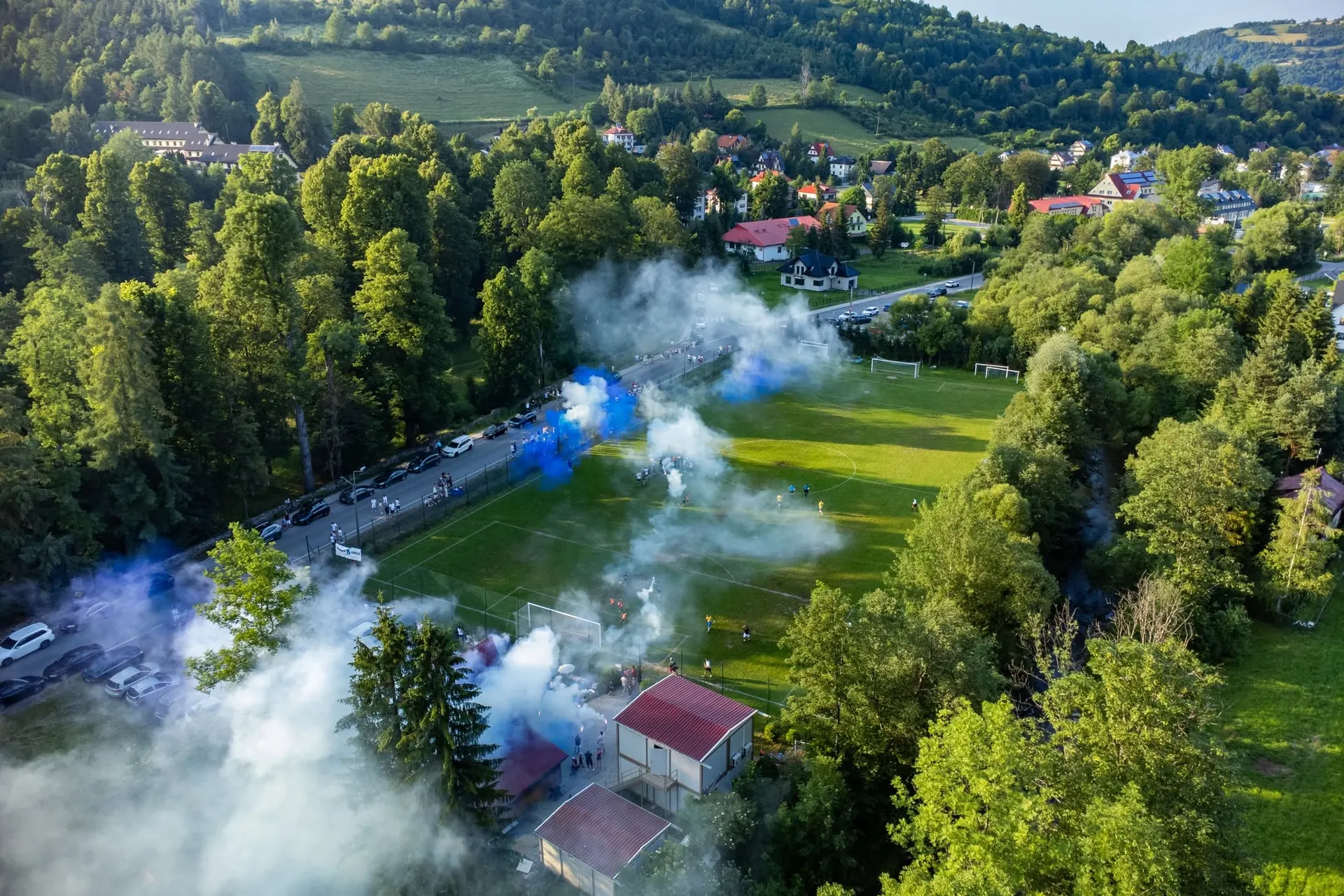 Boisko GKS Orkan Niedźwiedź z lotu ptaka